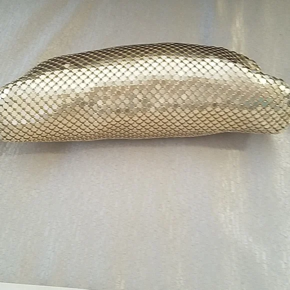 Lulu Townsend Gold Clutch - Picture 2 of 7